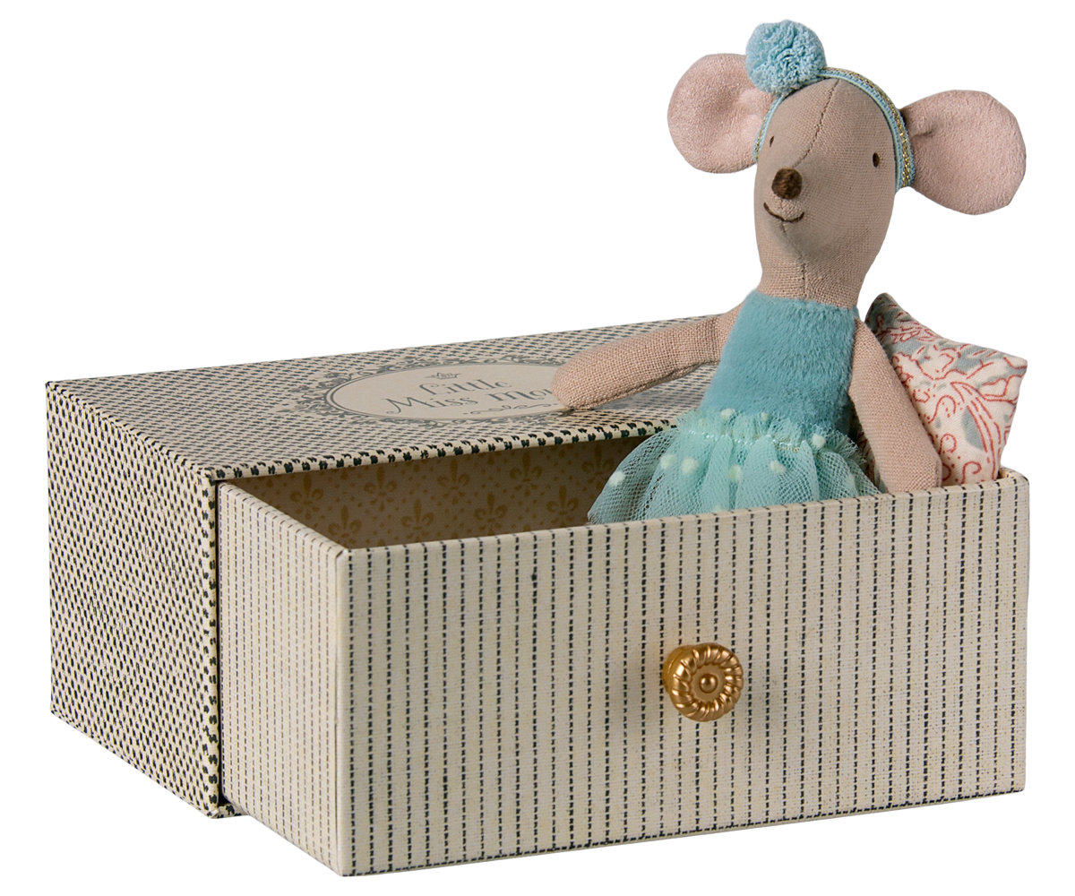 Dance Mouse in Daybed ~ Little Sister