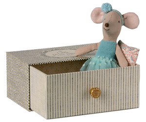 Dance Mouse in Daybed ~ Little Sister