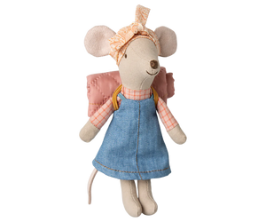 Hiker Mouse ~ Big Sister