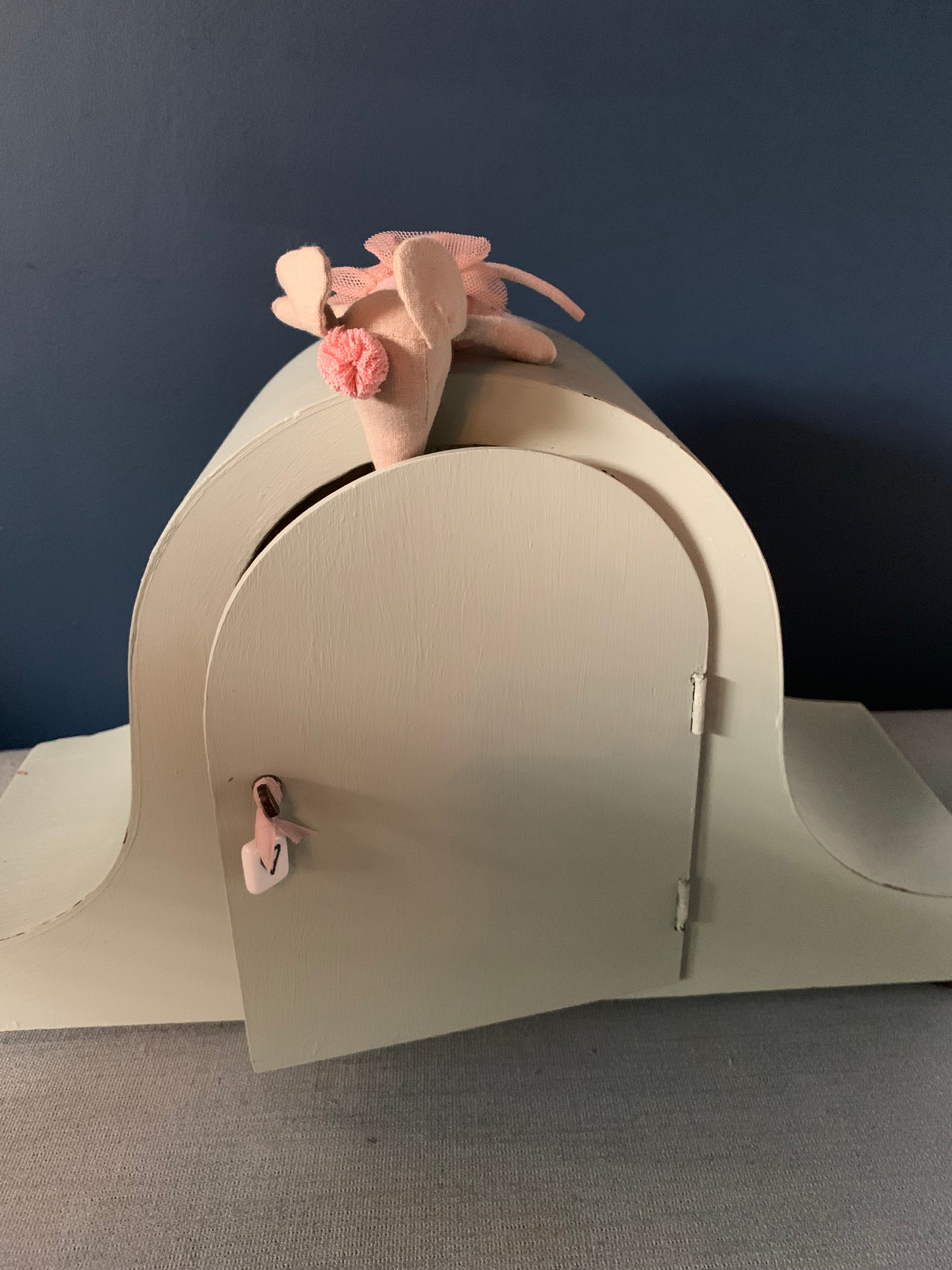 Mouse House Clock ~ Vintage Green ~ Napoleon Hat Style