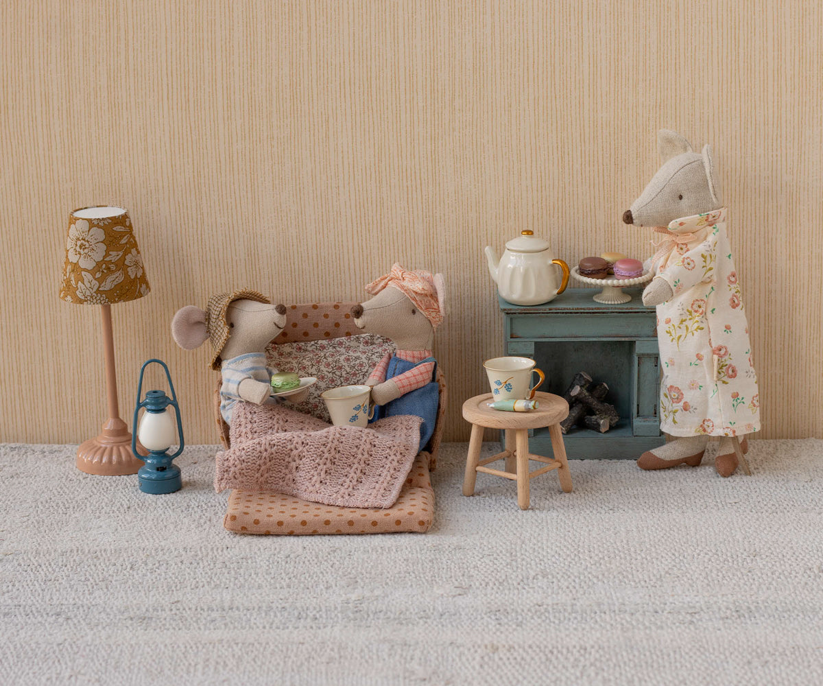 Sofa be ~ Mouse ~ Dots