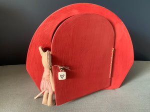 Mouse House Clock - Emperor Red ~ Big Sister Ballerina Mouse