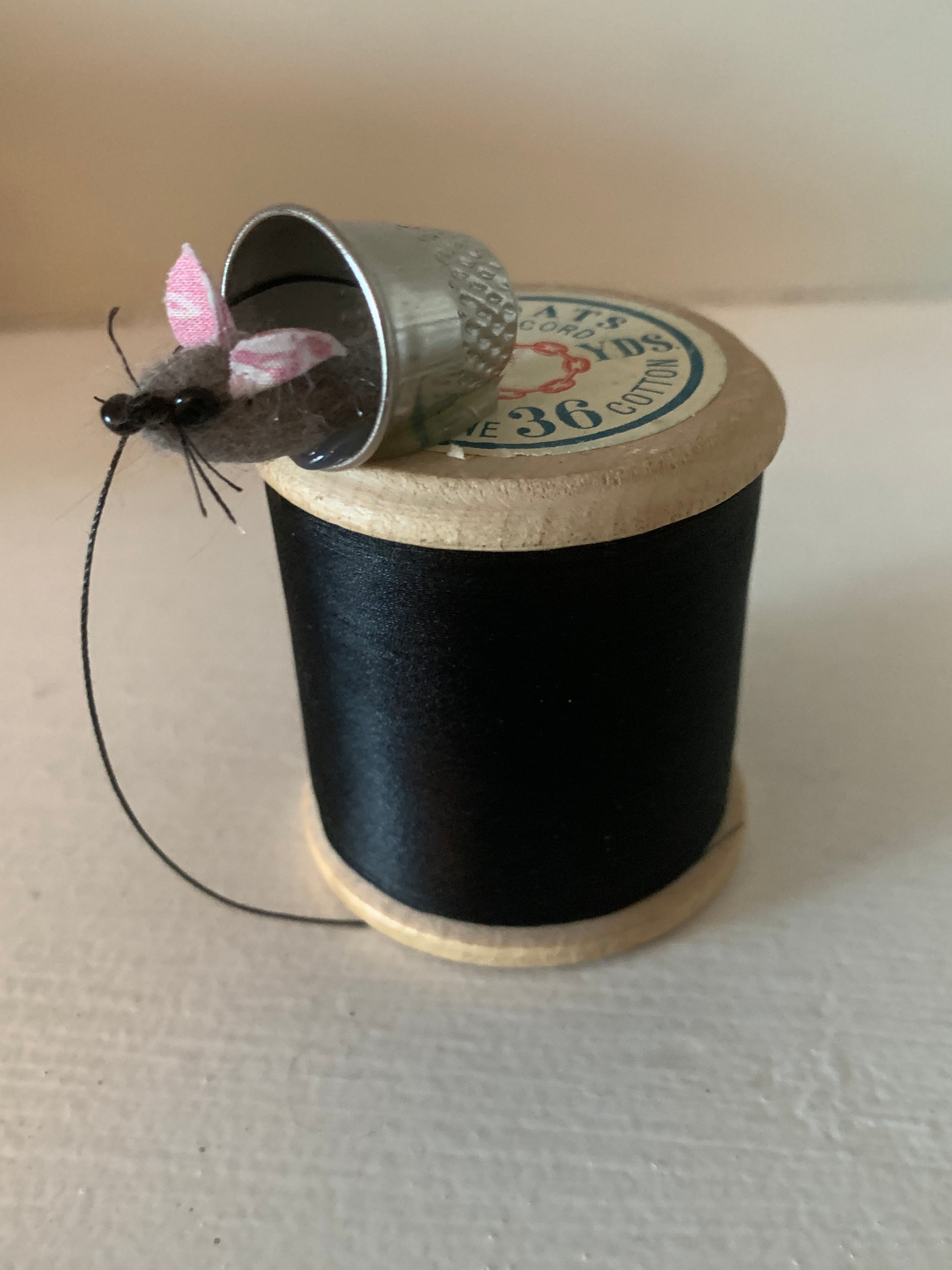 Cotton Reel Mouse ~ Dotty